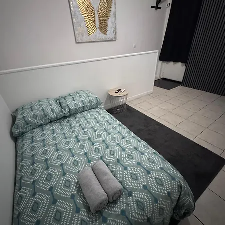 Duplex Cosy Proche Paris Appartement *